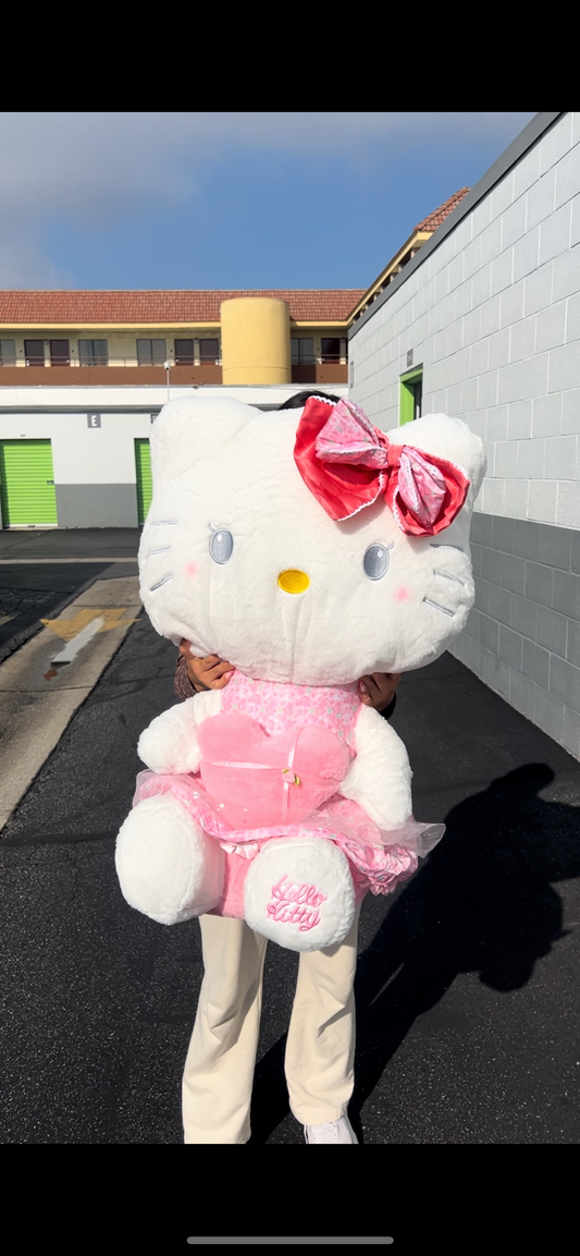 xl hello kitty plush !